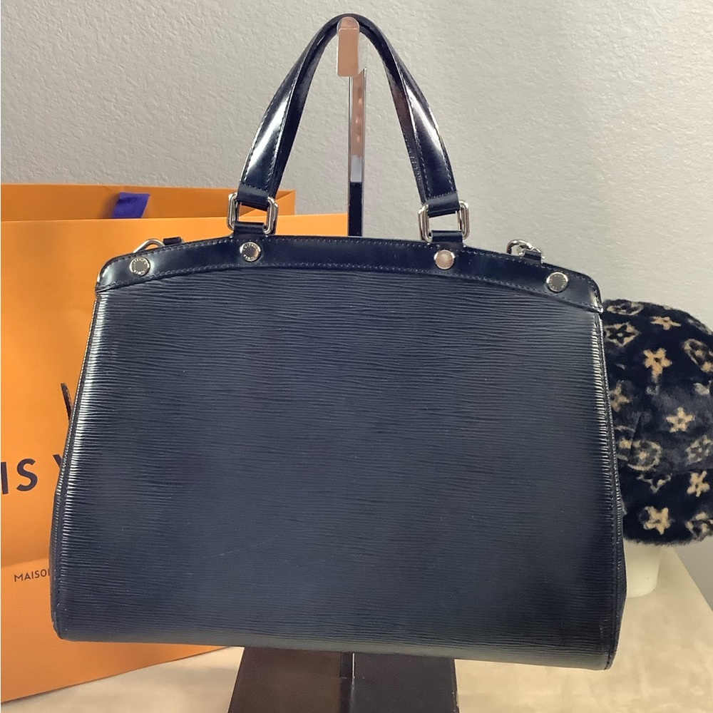 Louis Vuitton Authentic